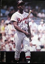 HANK AARON  (HAND SIGH AUTOGRAPH MAGAZINE PHOTO) SIGN IN THE 70,S (CLASSIC) - £213.39 GBP