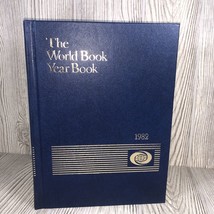 The World Book Year Book Hardcover 1982 Events Of 1981 Excellent Used Condition - £7.88 GBP