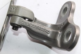 16-17 JAGUAR XE PASSENGER DOOR UPPER HINGE BRACKET FRONT or REAR M1497 image 7
