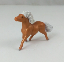 1999 Breyer Reeves Palomino Tan Horse With White Mane/Tail 2.25&quot; x 3.25&quot; - $184.77 MXN