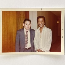 Vintage Glossy Estate Found Photo Sammy Davis Jr with Asian Man 1980 - £19.51 GBP