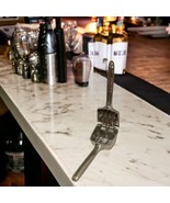 Vintage IRVINWARE Aluminum Metal Handheld Ice Press Crusher Barware Bar ... - €8,27 EUR