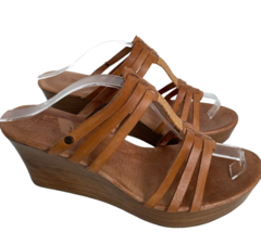 UGG Australia Mattie Brown Leather Wedge Strappy Platform Sandals W 10 Slip - £14.08 GBP