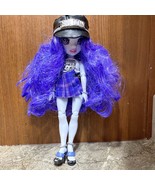 Rainbow High Rainbow Vision Shadow Neon Uma Vanhoose Doll W/ Outfit - $14.99