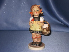 M. I. Hummel &quot;Sister&quot; Figurine by Goebel. - £152.70 GBP