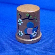 Vtg Hand Painted Wooden Souvenir Wood Thimble w/ Bluebird Bird &amp; Flowers - £11.02 GBP