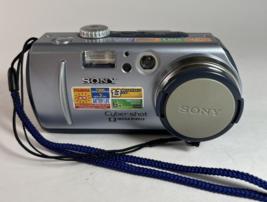 Sony CyberShot DSC-P30 1.3MP Digital Camera Carryig Case Memory Sticks Tested - $29.21