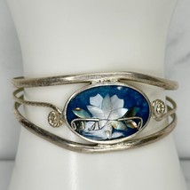 Vintage Mother of Pearl and Abalone Shell Flower Blue Inlay Cuff Bracelet - £19.37 GBP