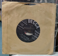 Bing Crosby I Still Suits Me / Ol&#39; Man River Decca 45 RPM VG+ Record 1950 - $7.91