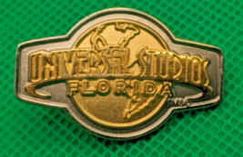 2000 Universal Studio Florida Logo Trading - Backpack Hat Lapel Pin - $10.88