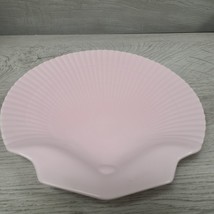MIKASA China LASLO L9097 Pink Shell 8.75&quot; Salad Plate Beach Decor Beautiful! - £10.65 GBP
