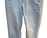 Chico&#39;s Platinum light straight leg cropped jeans jeans 00  (2) 26.5&quot; in... - $16.03