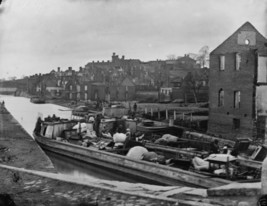 Richmond Barges on the Canal Ruined Buildings 1865 New 8x10 US Civil War Photo - $8.81