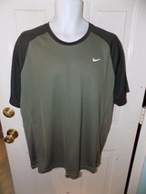 Nike Running Dr-Fit Two Tone Green Crewneck Shirt Size XL Men&#39;s EUC - £14.35 GBP