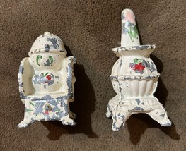 Vintage Cast Iron Painted Pot Belly Stove &amp; Coffee Grinder Salt Pepper Shaker - $5.89