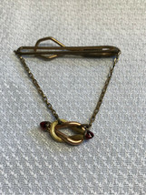 Beautiful Vtg Victorian Rolled Gold Plate Tie Bar With Chain Ornate Red Jewel - £23.94 GBP
