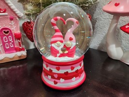 Valentines Day Pink Red Hearts Gnome MUSICAL Snowglobe Snow Globe NEW - £33.97 GBP