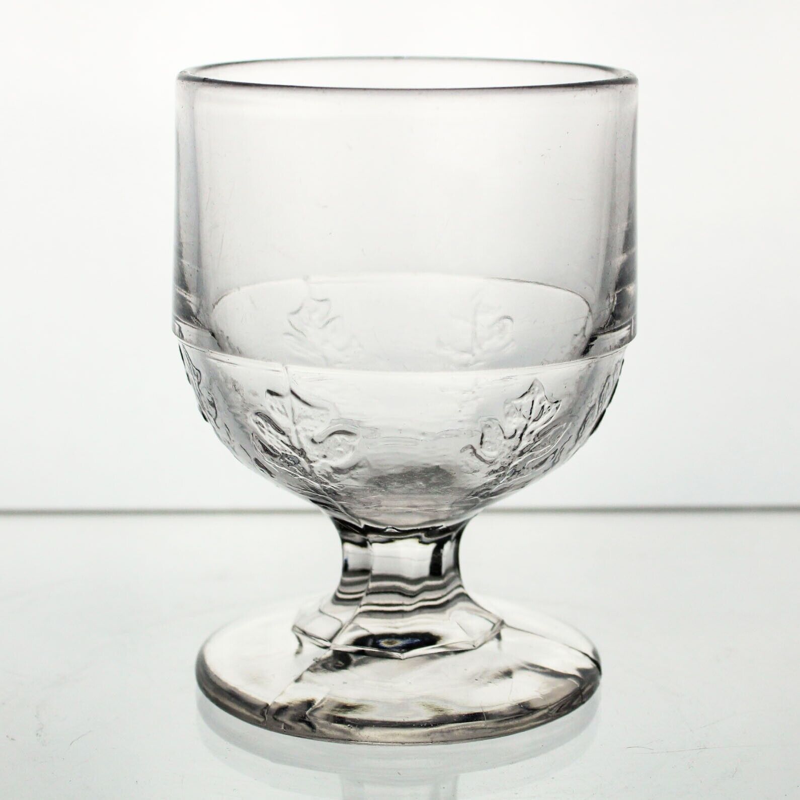 McKee New Pressed Leaf Egg Cup, Antique Glass c.1868 EAPG NPL Non-Flint 3 3/8" - £19.54 GBP