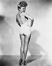 Betty Grable 8X10 Glossy Photo - £7.18 GBP