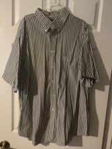 Roundtree &amp; Yorke Button-Down Striped Grey White Blue Shirt Men&#39;s Size XL - $12.18