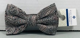 Ryan Seacrest Distinction Men&#39;s Zinnia Paisley BT Bow Tie Pink/Silver/Dark Gray - £14.29 GBP