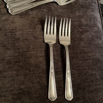 2 R&amp;B Rogers &amp; Bros LYRIC Pattern Silverplate Flatware 6” SALAD FORKS 8 Ava - £15.12 GBP