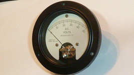 VINTAGE Voltmeter D.C VOLTS MODEL 365-393 NEW A&amp;M MR36W050DCVVR MILITARY... - £97.78 GBP