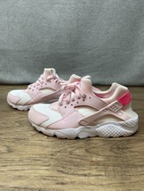 Nike Huarache Run Pink and White Sneakers Woman&#39;s Size 7 654275-608 KG JD - $47.52 CAD