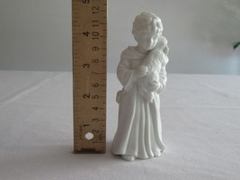 Avon Nativity The Shepherd Boy White Porcelain Figurine 1983 Bisque Lamb... - $14.24