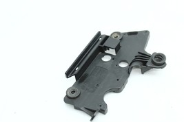 1998-2005 VOLKSWAGEN PASSAT AUDI A4 A6 2.8L SOLENOID VALVE RETAINING PLATE H1263 image 2