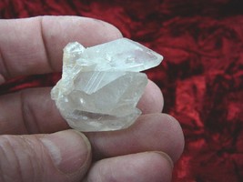 (R200-27) 1-3/16&quot; long Clear white Quartz crystal points Hot Springs Arkansas - £16.91 GBP