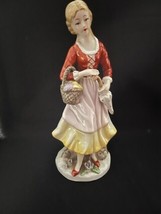 Antique German porcelain Royal Dresden figurine, lady with basket - £61.24 GBP