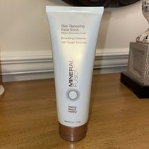 New &amp; Sealed Mineral Fusion Skin Renewing Face Scrub Cleanser - 4 Oz - £38.99 GBP