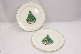 Arcopal Christmas Tree Chop Plates Platters 12&quot; Lot of 2  Xmas - $440.14 MXN