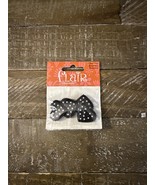 Flair Originals Black And White Heart Buttons-1pkg of 4 Buttons-NEW-SHIP... - $9.78