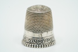 Antique 1800s Simons Sterling Silver Ornate Thimble 2cm Long - $1,430.62 MXN