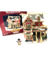 Santa&#39;s Workbeanch 39 Treemont Lane With Snowman Figurine Village Light ... - €21,49 EUR