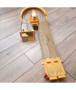 Disney Store Cars Lightning McQueen Radiator Springs Track launcher Pixa... - $482.60 MXN