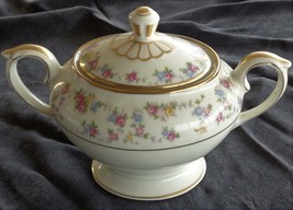 Beautiful Lamberton China - Reverie Pattern - Footed Covered Sugar Bowl - VGC - £31.57 GBP