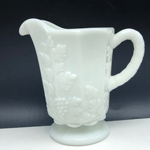 Westmoreland Milk Glass Paneled Grape glassware England vintage creamer cream 5&quot; - £13.44 GBP