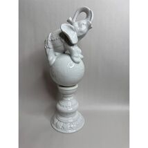 Paris Royal White Ceramic Elephant on Ball Pedestal Figurine Circus - €17,28 EUR