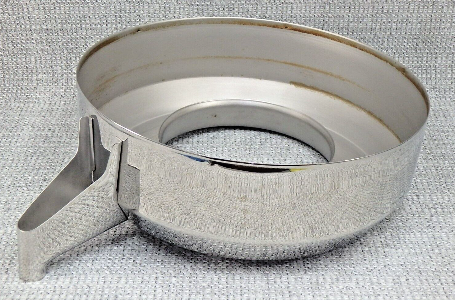 Omega Juicer 4000 Stainless Bowl Funnel Spout Original Replacement Part - $10.86
