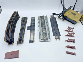 Lot of Atlas HO Scale Train Tracks Curved Straight Girder Bridge Transformer - $18.99