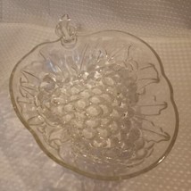 Vtg Indiana Glass Grape Shaped Serving Bowl Clear Embossed 10&quot;x9.5&quot; READ  - £12.66 GBP