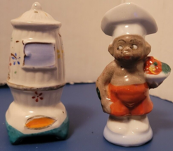Japanese Ceramic Chef and Stove Salt and Pepper Shakers Flowers Collecti... - $20.50 CAD