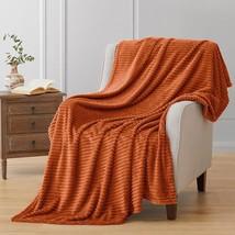 Vessia Flannel Fleece Throw Blanket(50X70 Inch, Orange), Lightweight Couch - £23.58 GBP