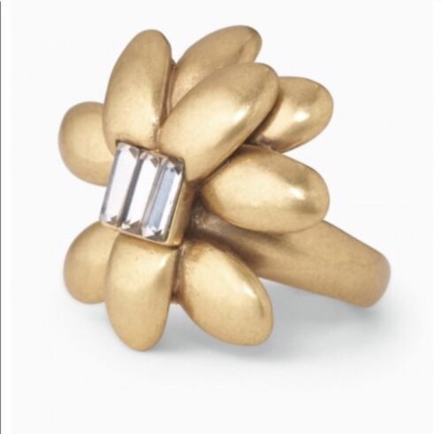 Stella & Dot Hazel Ring Flower Crystal Gold Tone Sm/Md Adjustable - $28.71