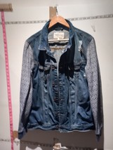 River Island Denim Jacket Women&#39;s Size M Blue Express Shipping - £22.17 GBP