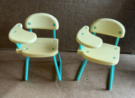2 Mattel Barbie Doll School Student Desk Chairs Furniture Toy - £15.53 GBP