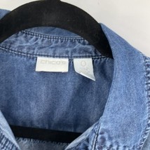 Chicos Denim Shirt Jacket Shirttail Hem Silver Button Rhinestone Size 0 Roll Tab - £23.35 GBP